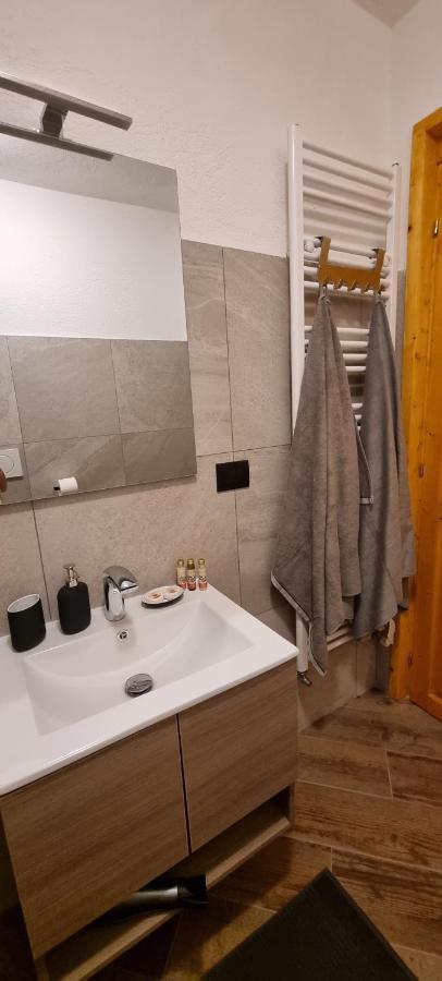 Bed and Breakfast Lo Noyer Et Les Roses Saint-Nicolas Zewnętrze zdjęcie